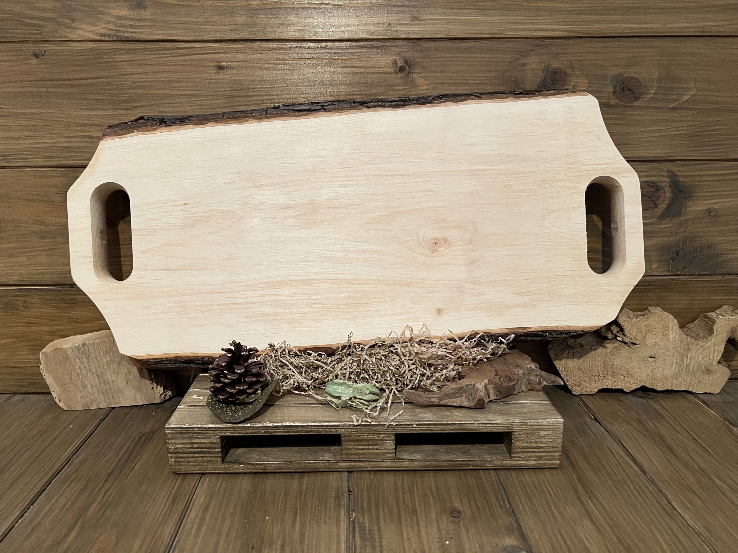 Tagliere in legno artigianale - due manici - immagine 2