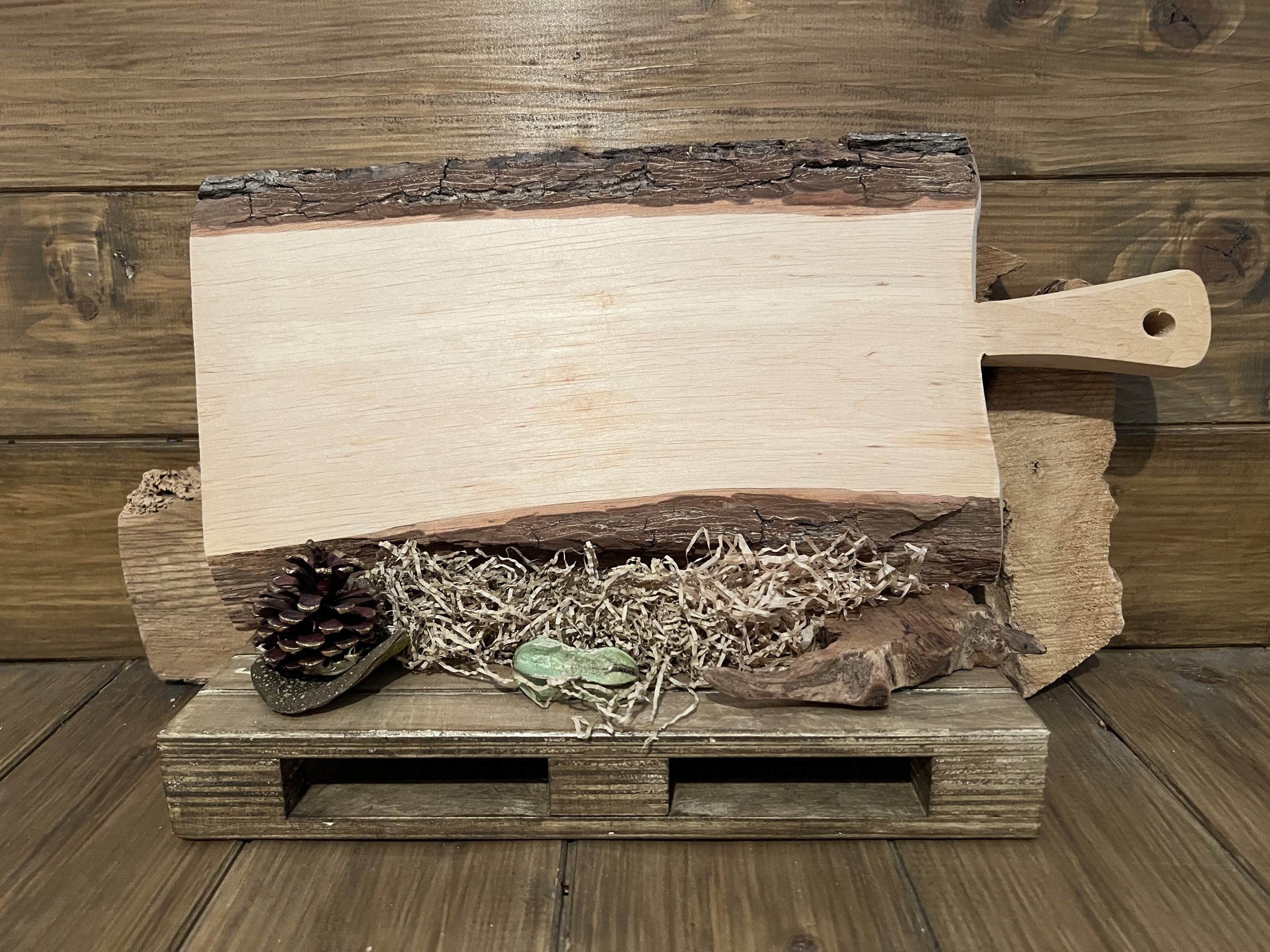 Tagliere rettangolare in legno artigianale - un manico