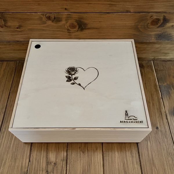 Cassetta in legno Ta öle bé